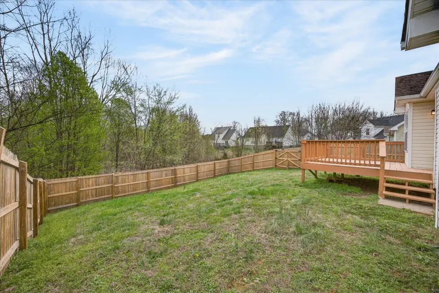 3609 Aurora Dr, Clarksville, TN 37040 - #2