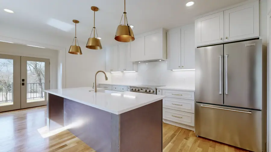 610 Skyview Dr, Nashville, TN 37206 - #3