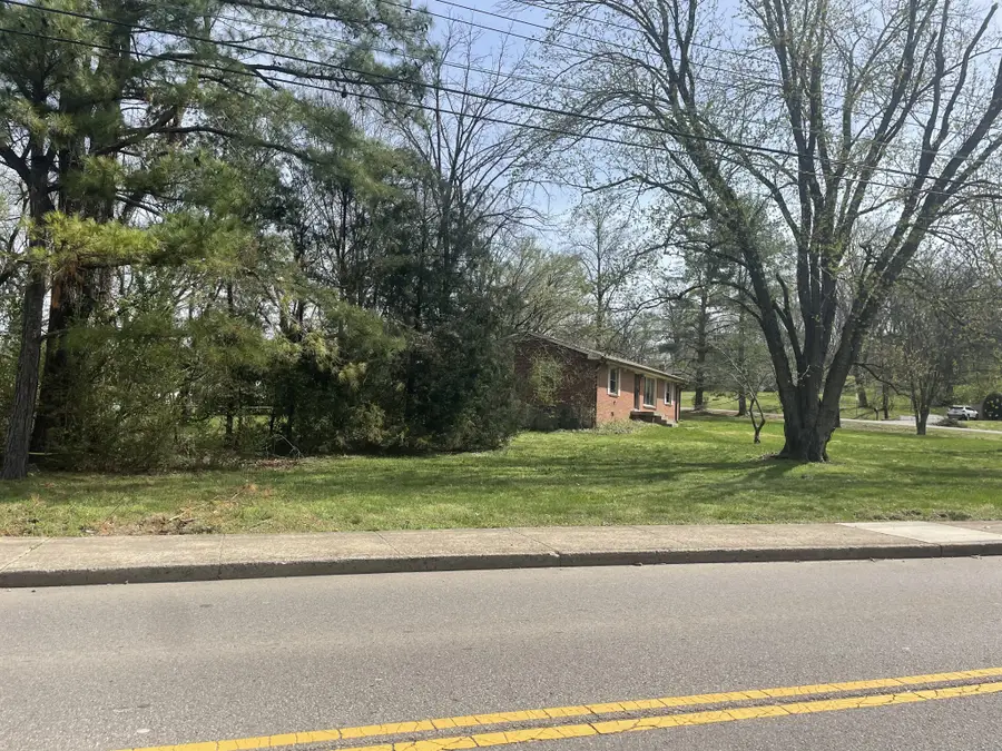 701 Shawnee Dr, Nashville, TN 37205 - #2