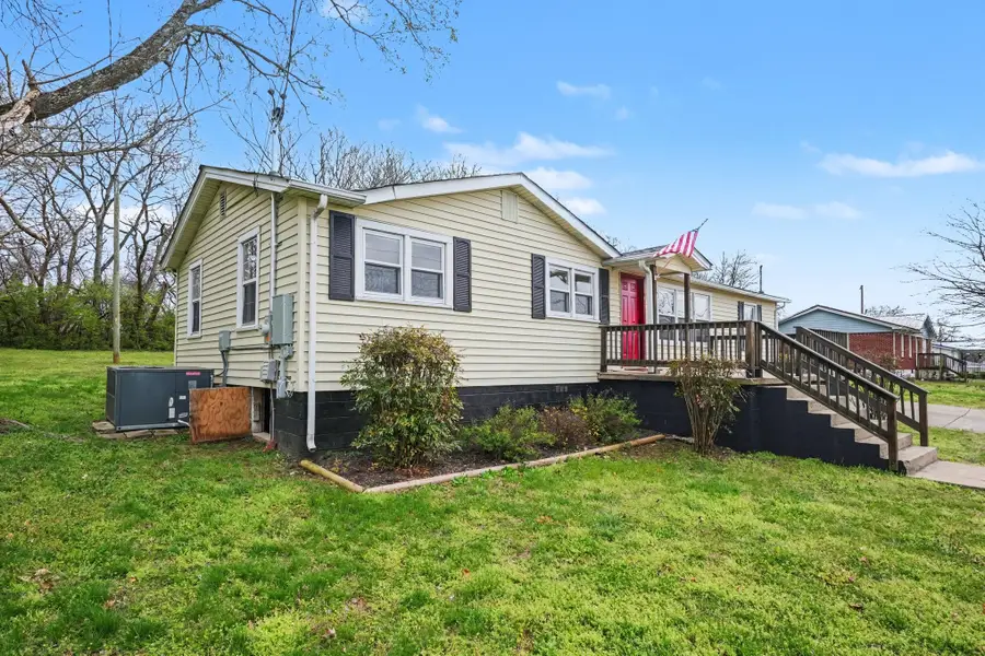 789 Anthony St, Gallatin, TN 37066 - #3