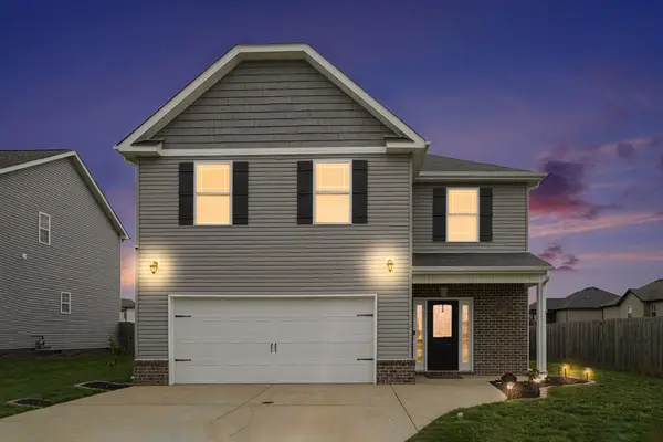 1209 Winterset Dr, Clarksville, TN 37040