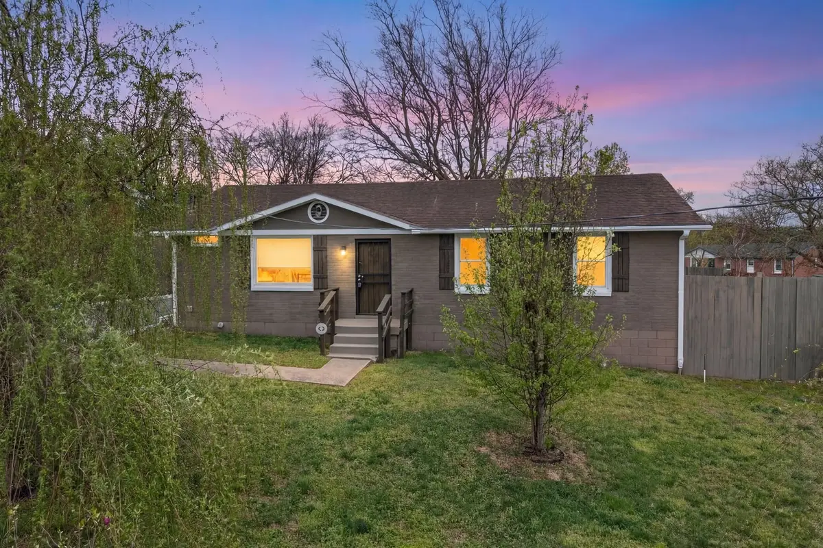 633 Lane Dr, Nashville, TN 37207 - #1