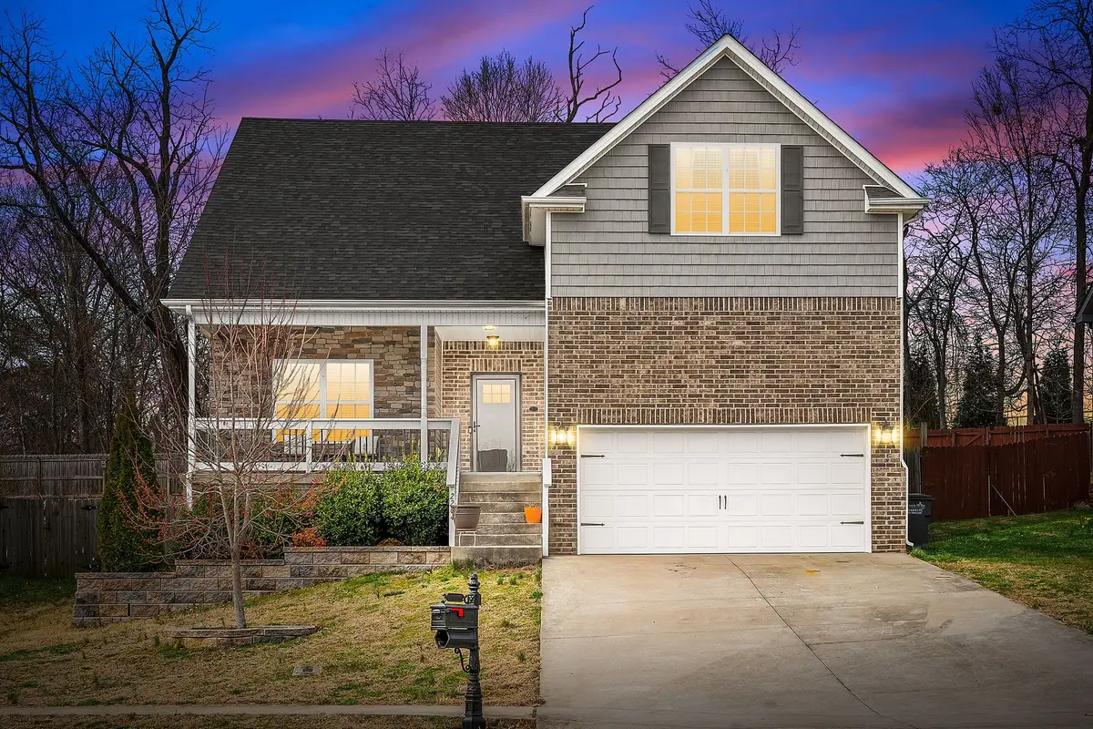 2204 Killington Dr, Clarksville, TN 37040 - #1