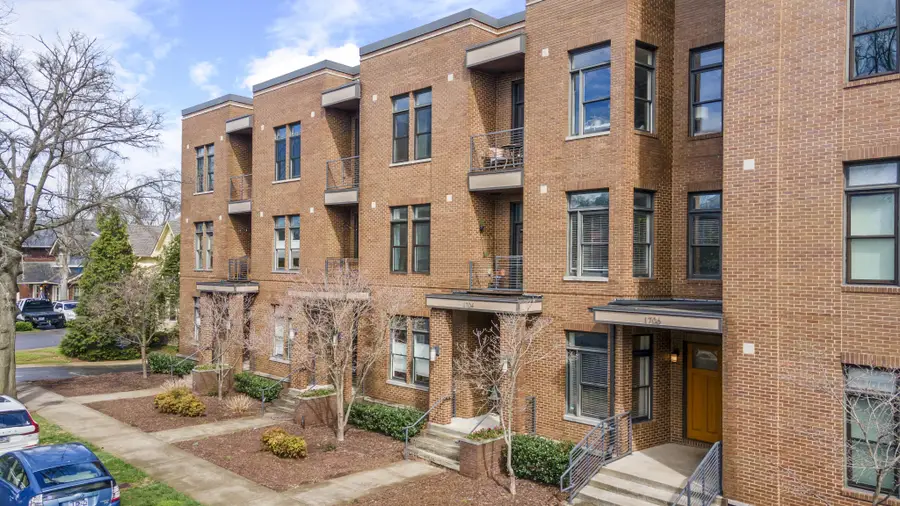 1704 18th Ave S, Nashville, TN 37212 - #3