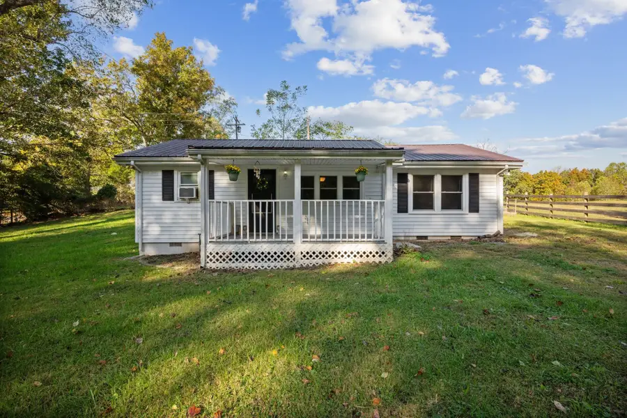 1155 Westfield Rd, Dickson, TN 37055 - #2