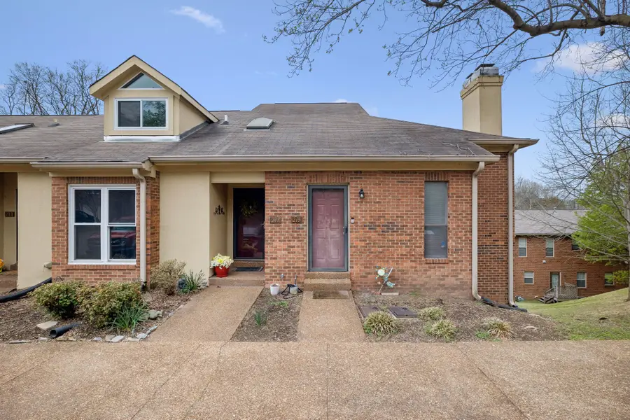 213 Riverstone Ct, Nashville, TN 37214 - #3