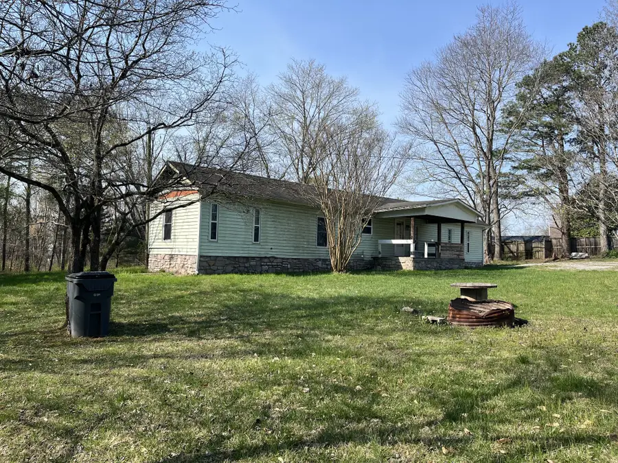 2610 Lee Dr, Pleasant View, TN 37146 - #2