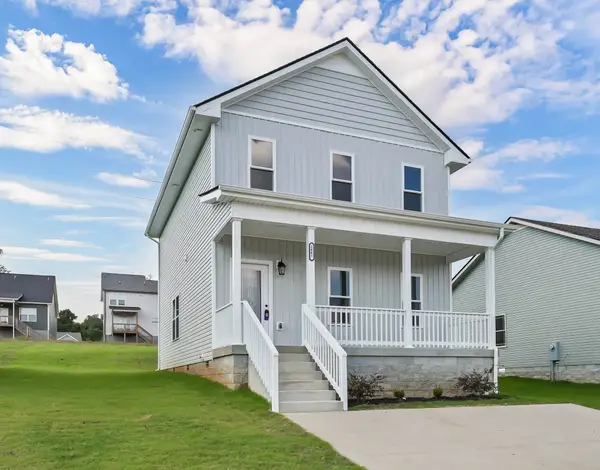 2667 Scott Dr, Clarksville, TN 37042