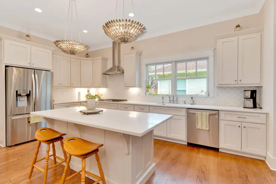 215 Mcfarland Avenue, Chattanooga, TN 37405 - #3