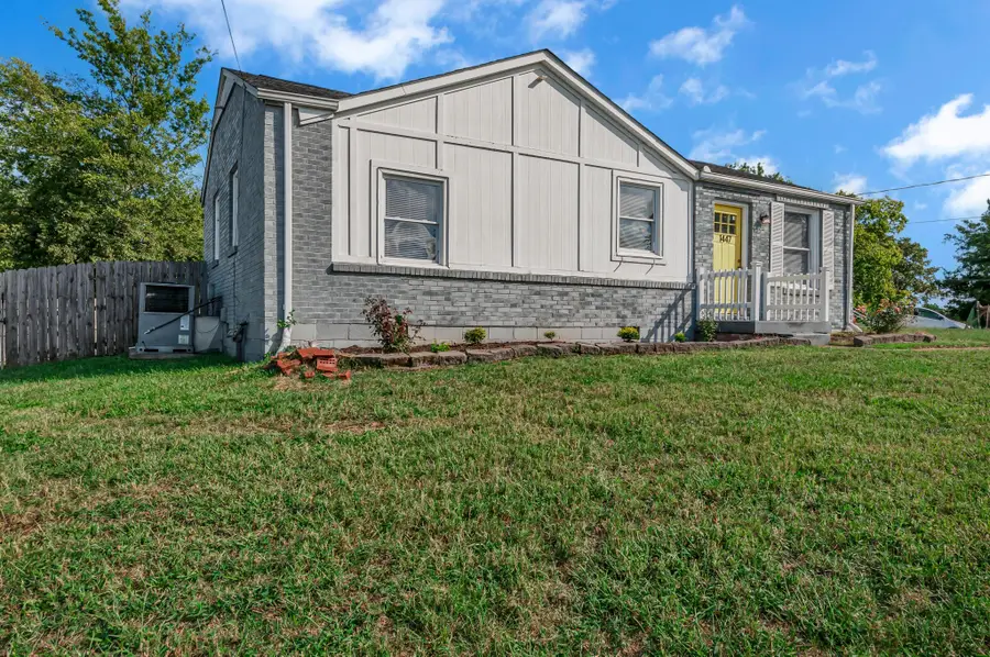 1447 Dolan Rd, Nashville, TN 37218 - #3
