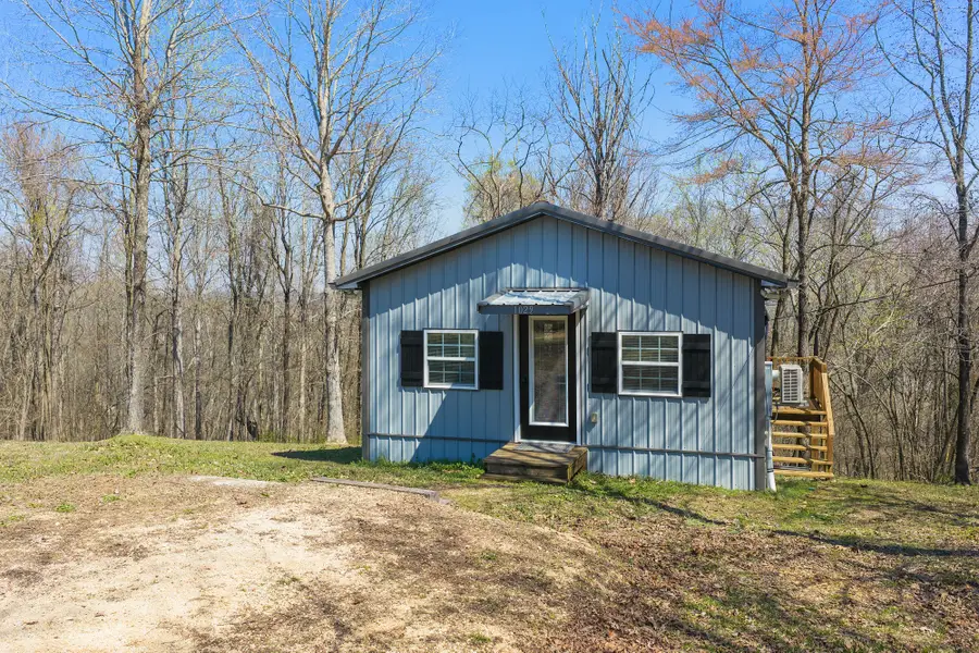 1029 Pine Tree Dr, Parsons, TN 38363 - #2