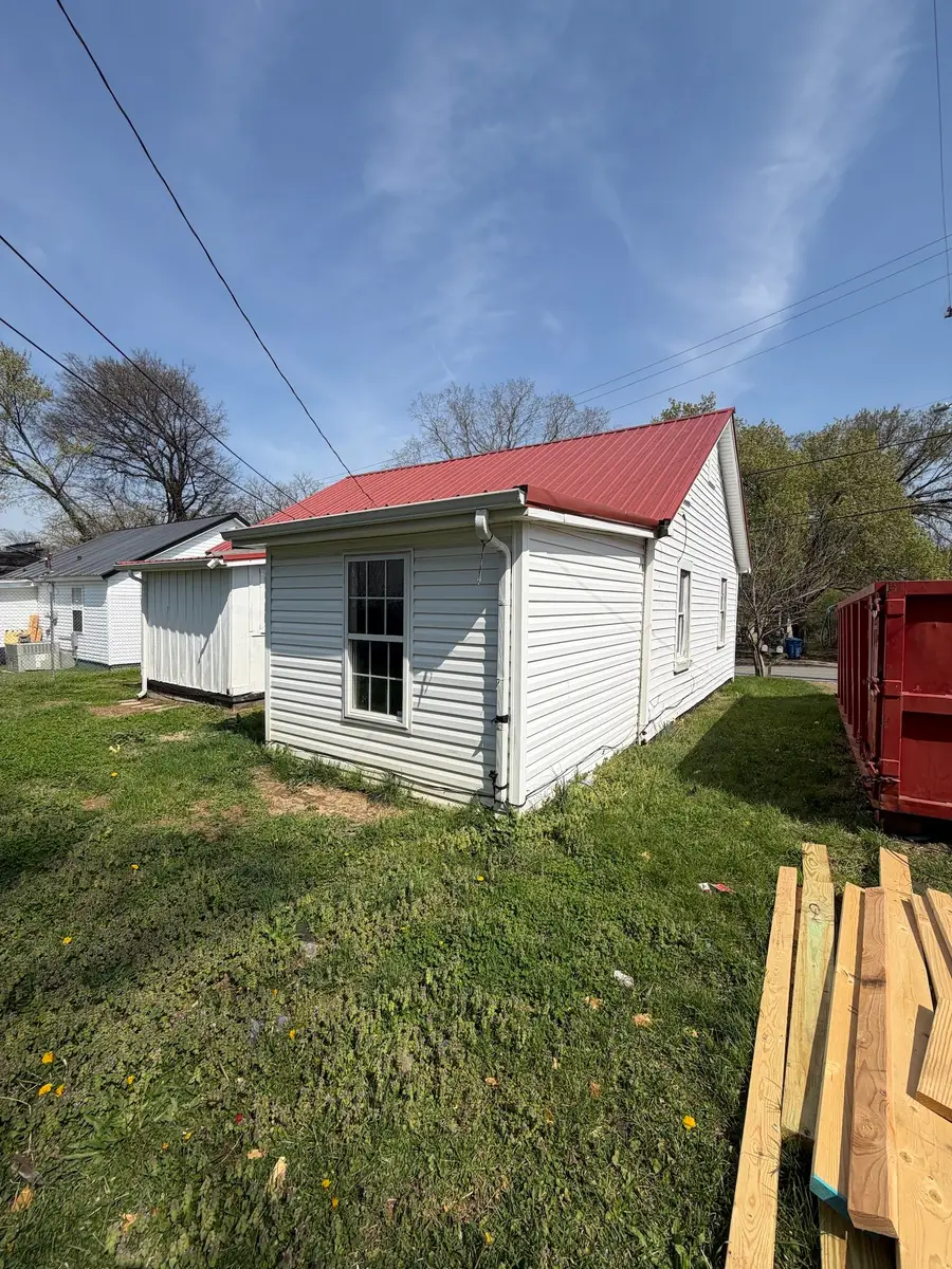 620 Elder St, Clarksville, TN 37040 - #3