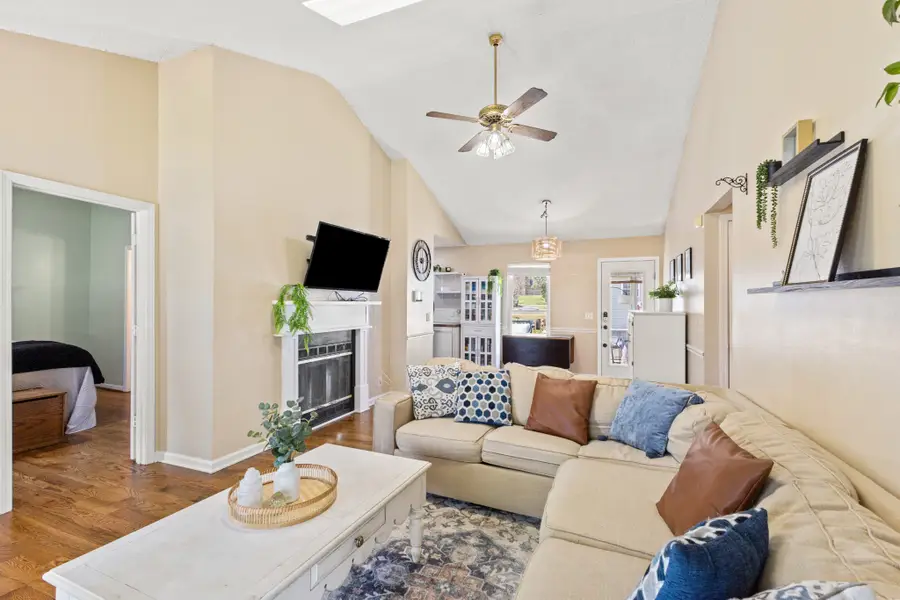 105 Heathcote Ct, Goodlettsville, TN 37072 - #3