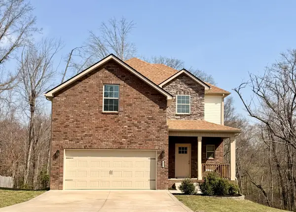 391 Kristie Michelle Ln, Clarksville, TN 37042