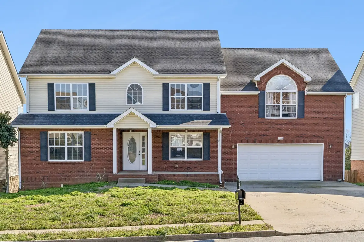 1186 Castlewood Dr, Clarksville, TN 37042 - #1