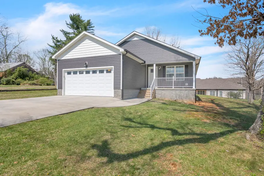 156 Old Post Rd, McMinnville, TN 37110 - #2