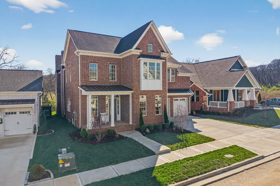 7042 Kinderhook Rd, Nashville, TN 37221 - #2