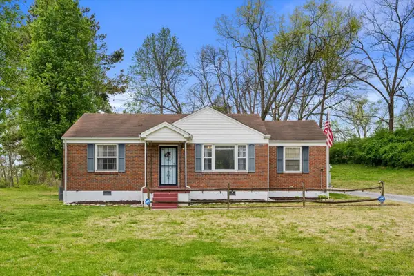 3107 Crosswood Dr, Nashville, TN 37214