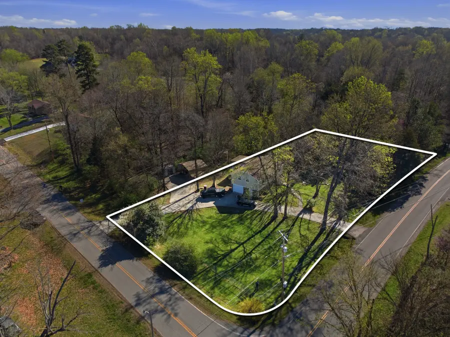 1315 Gratton Rd, Clarksville, TN 37043 - #2