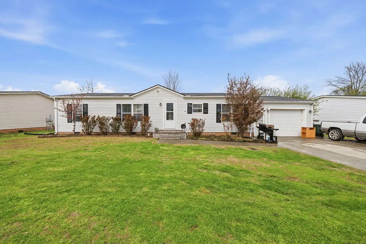 118 Shawn Dr, Gallatin, TN 37066 - #1