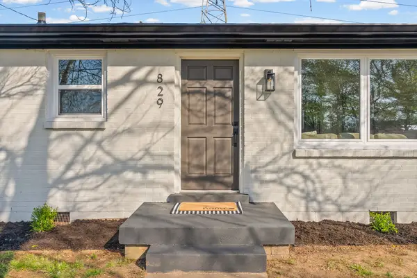 829 Glendale Dr, Clarksville, TN 37043