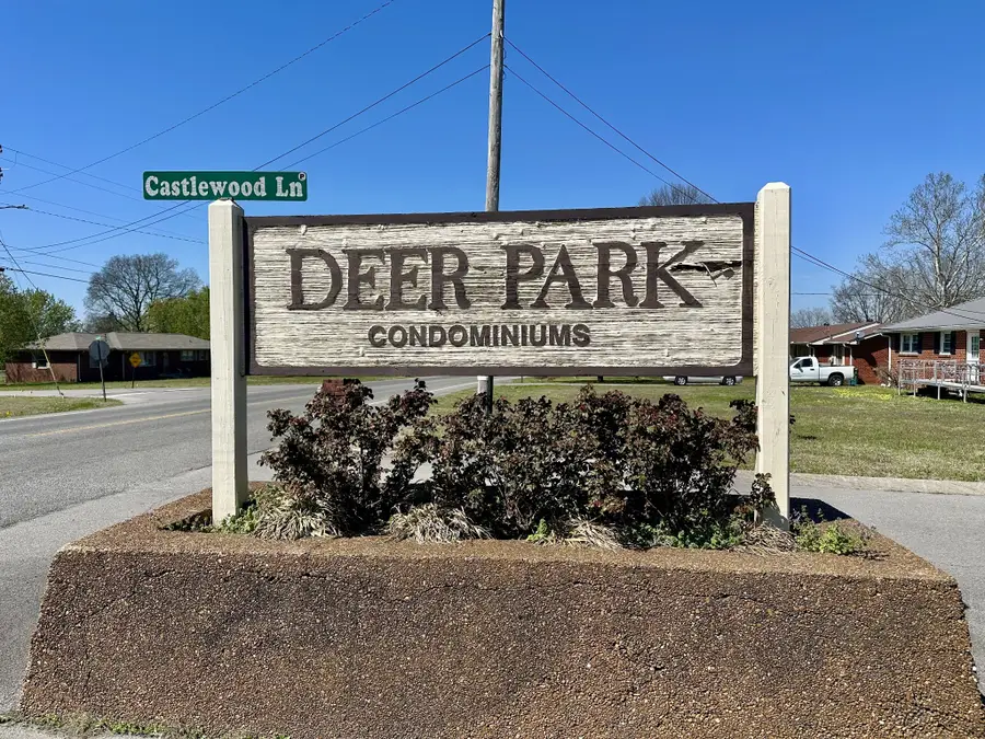 200 Castlewood Ln, Lebanon, TN 37087 - #2