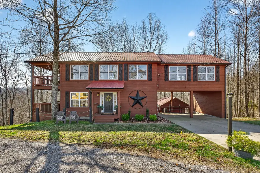 300 Crest Dr, Smithville, TN 37166 - #2