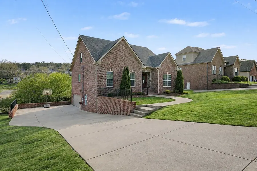 635 Shetland Drive, Smyrna, TN 37167 - #2