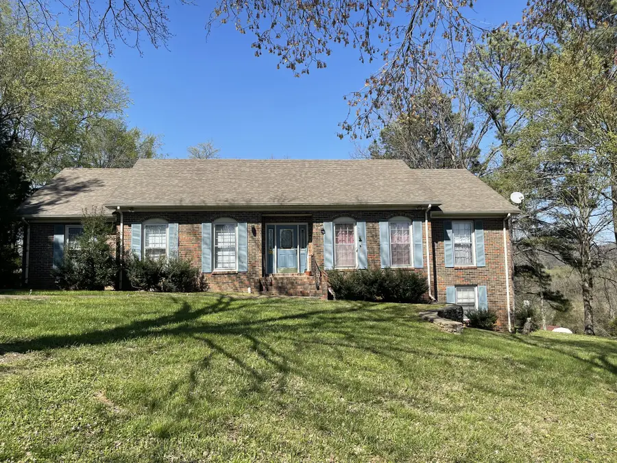 614 Yokley Ln, Pulaski, TN 38478 - #2