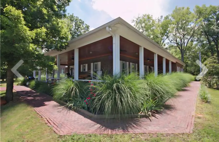 2769 New Hall Rd, Greenbrier, TN 37073 - #3