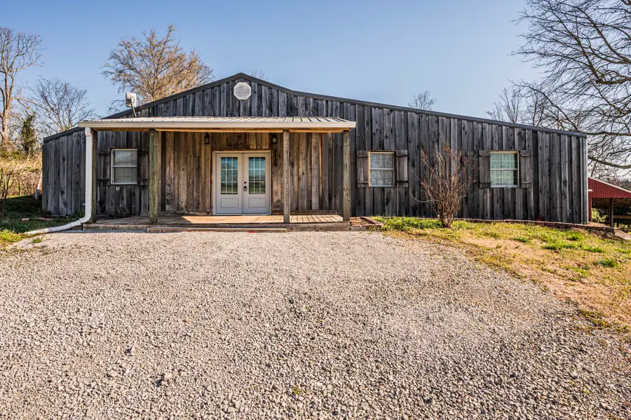 1110 Harris Rd, Belton, KY 42324 - #2