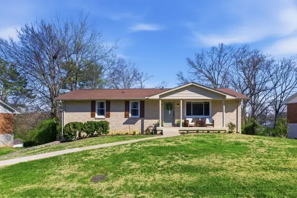 518 Adamwood Dr, Nashville, TN 37211