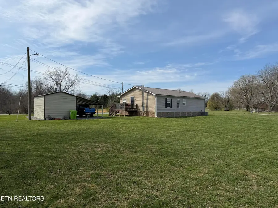 6998 Plateau Rd, Crossville, TN 38571 - #3