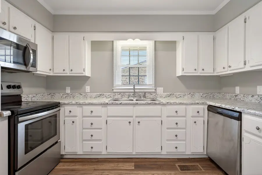 328 Wedgewood St, Cookeville, TN 38501 - #2