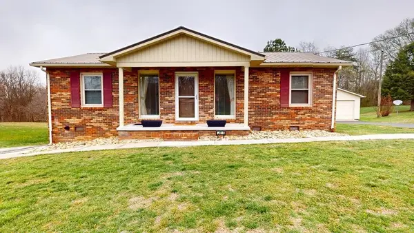 2418 Amber Meadows Rd, Cookeville, TN 38506