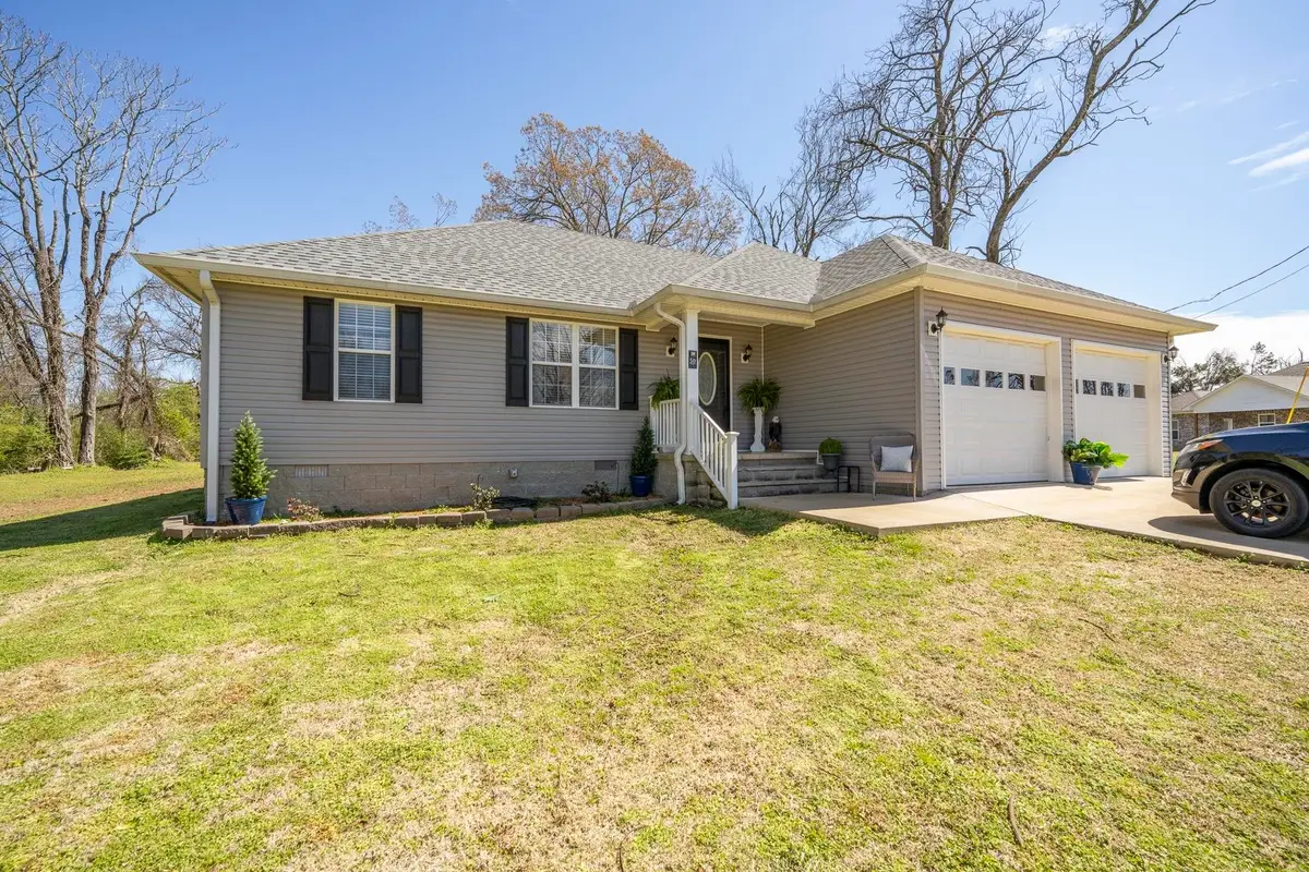 50 Perry Pl, Savannah, TN 38372 - #1