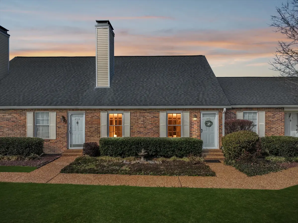 215 Cumberland Trce, Nashville, TN 37214 - #1