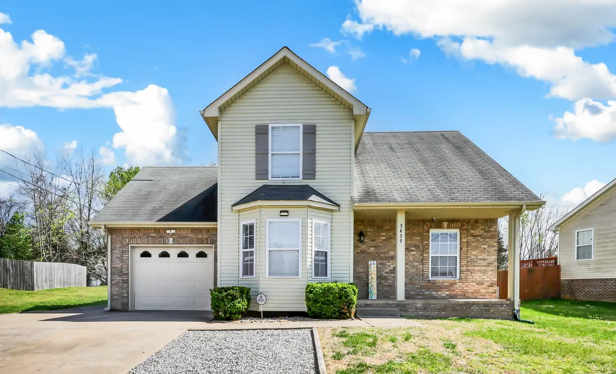 3439 Queensbury Rd, Clarksville, TN 37042 - #1