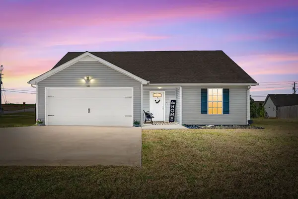 101 Setter Dr, Oak Grove, KY 42262