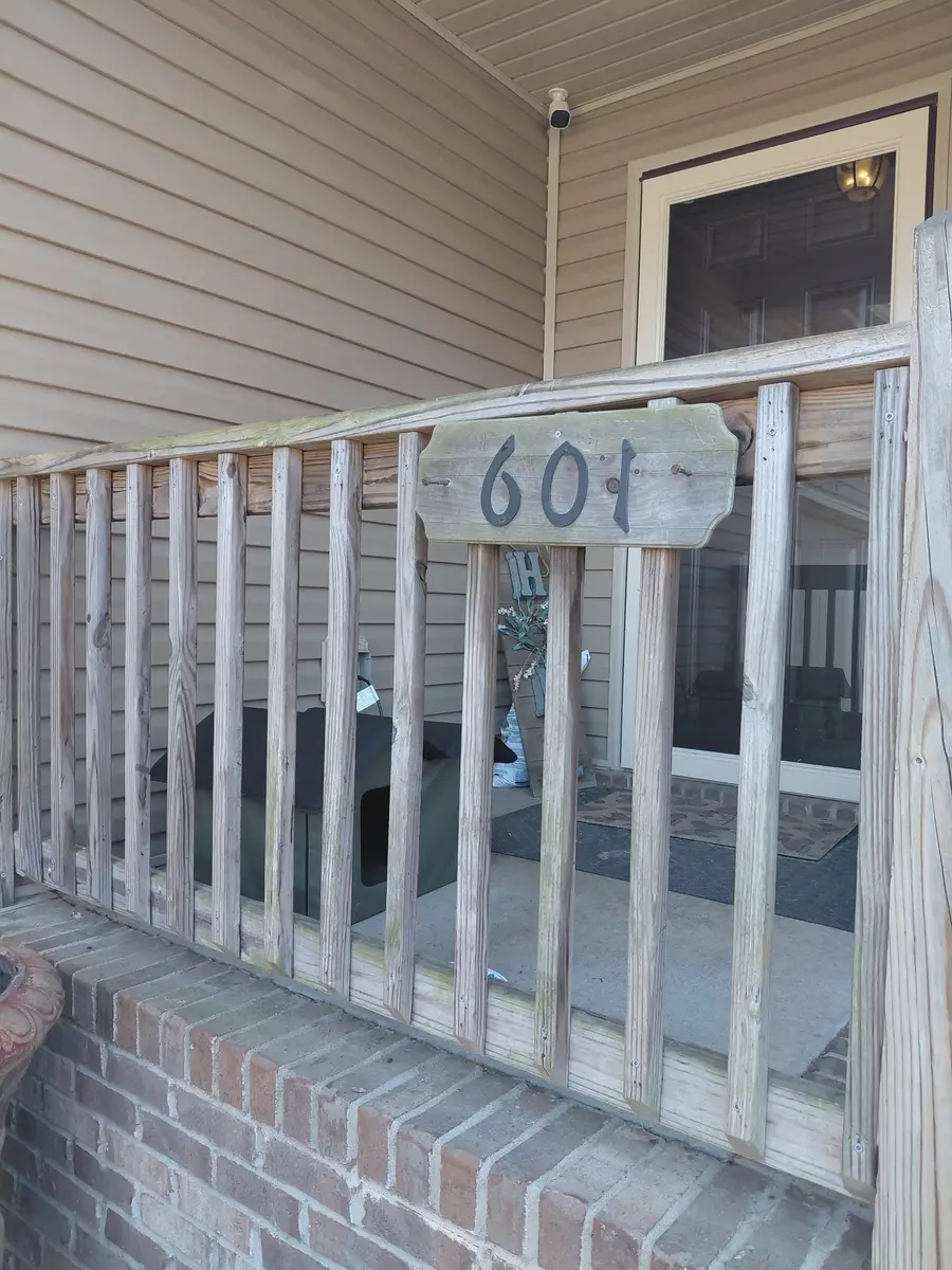 601 Cameo Ln, Clarksville, TN 37042 - #3