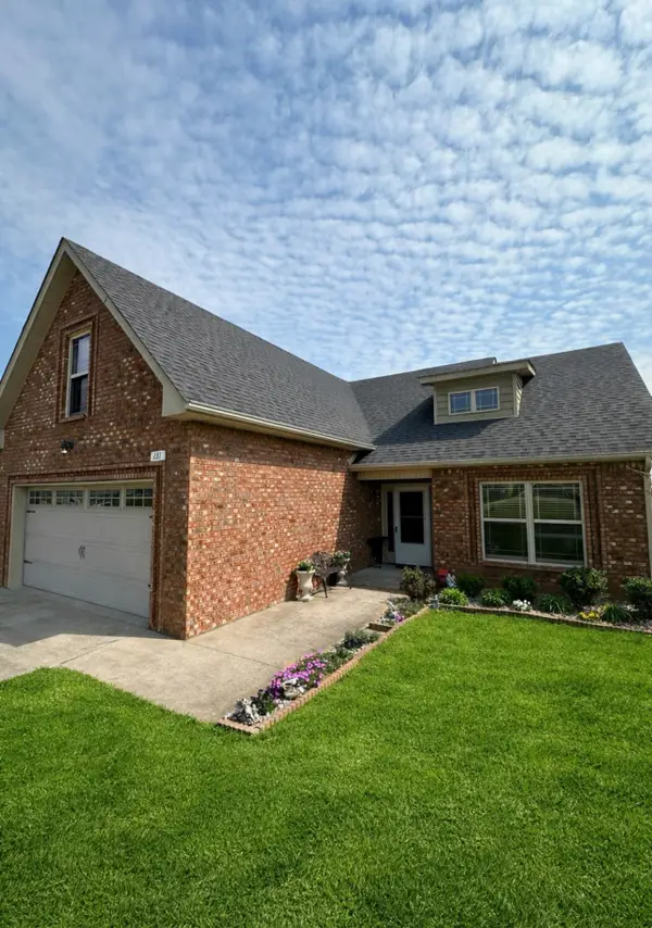 131 Irish Oaks Dr, Portland, TN 37148