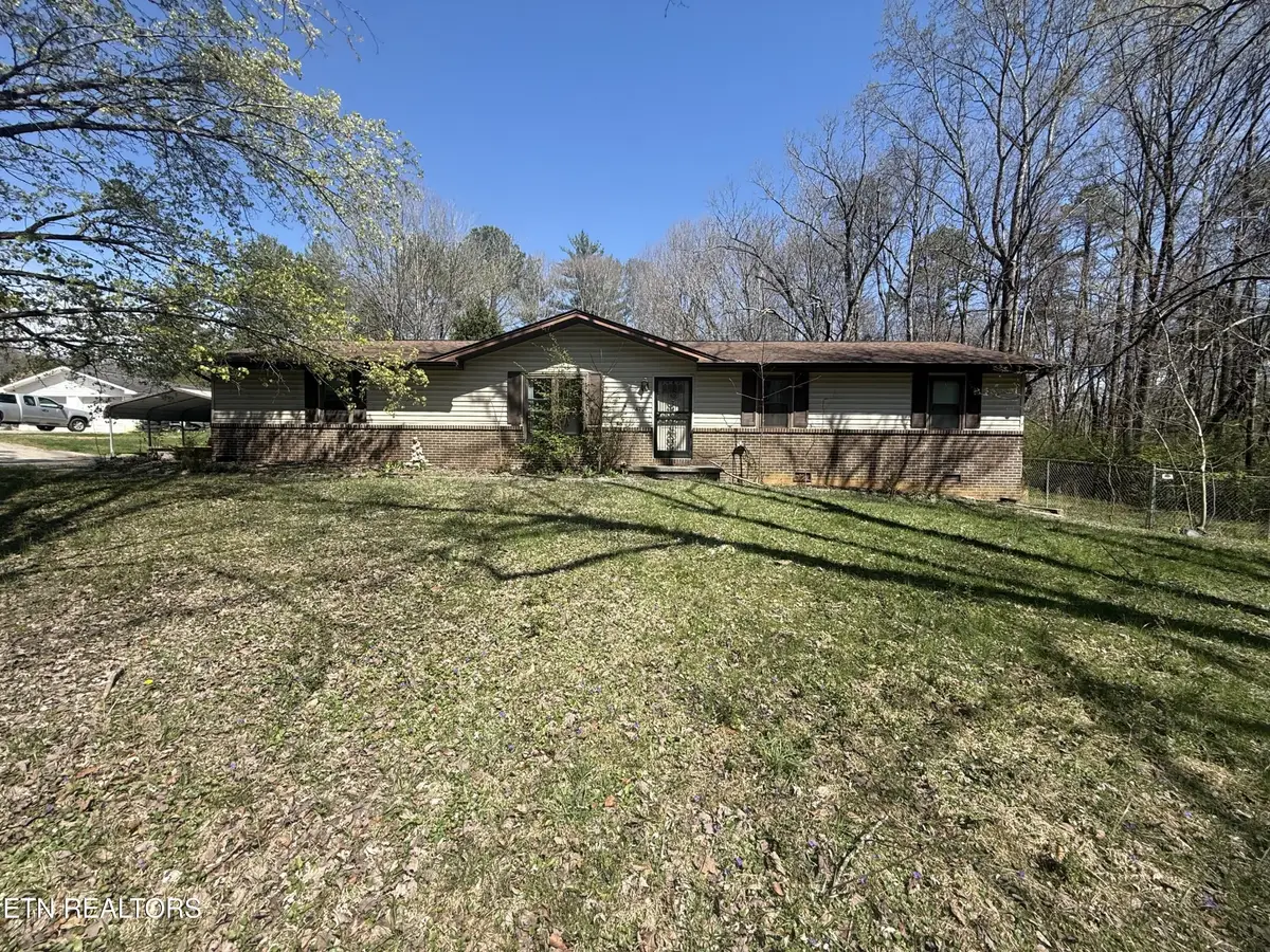 6200 Maloneyville Rd, Corryton, TN 37721 - #1