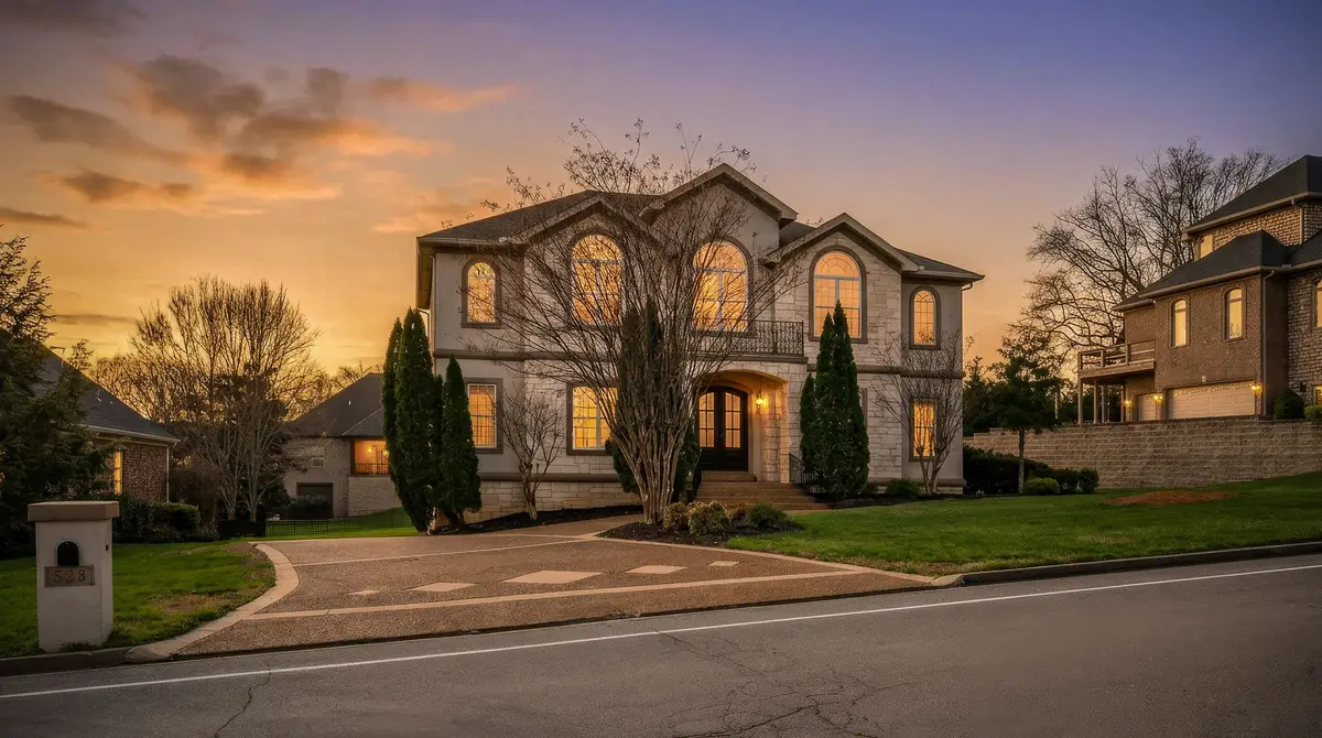 528 Ridgecrest Ln, Lebanon, TN 37087 - #1