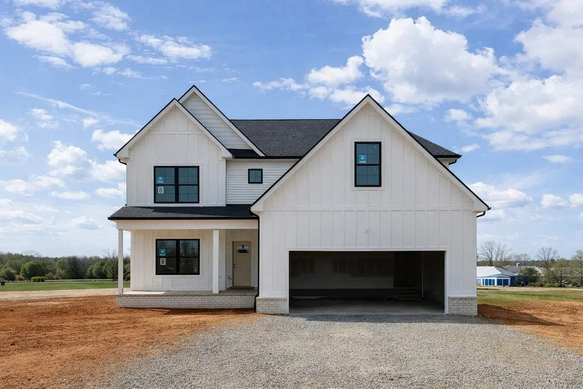 3158 E Old Ashland City Rd, Clarksville, TN 37043 - #1