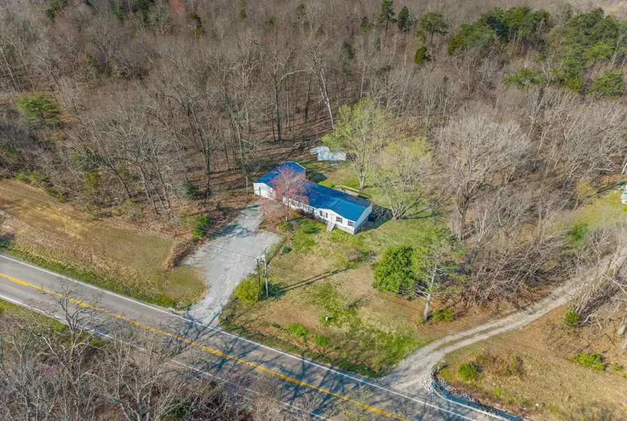 7301 Madisonville Rd, Hopkinsville, KY 42240 - #2