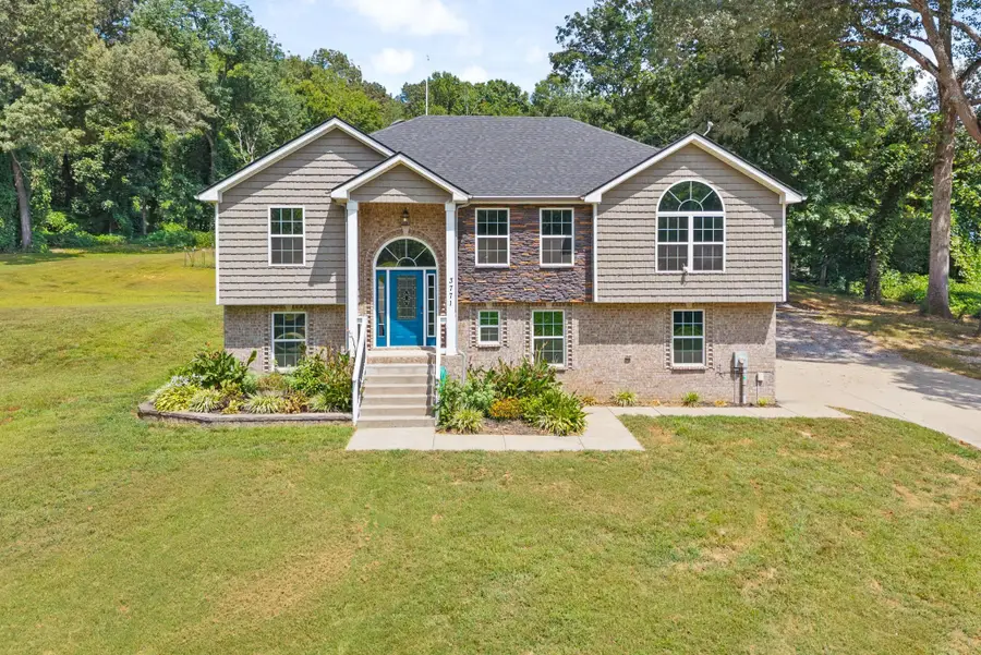 3771 Chapel Hill Rd, Clarksville, TN 37040 - #2