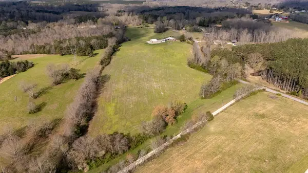 781 Knob Creek Rd, Lawrenceburg, TN 38464