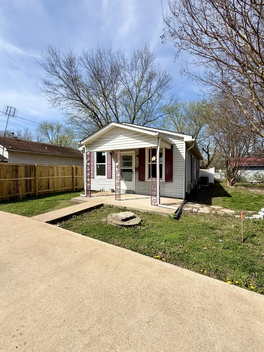 903 2nd Ave, Lawrenceburg, TN 38464 - #3