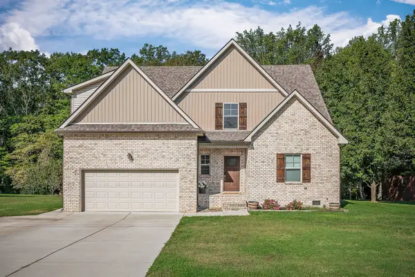 158 Briarwood Ln, Smithville, TN 37166