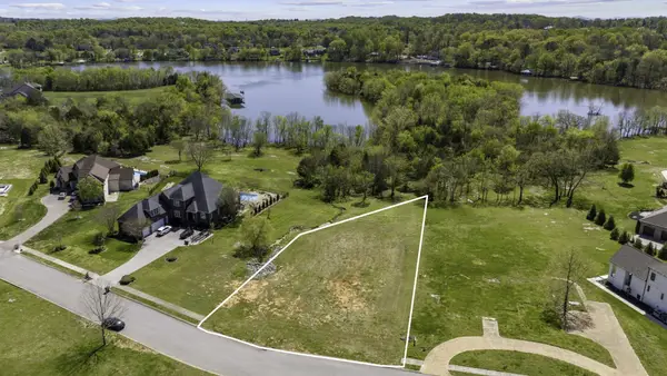 304 Stonebrook Pt, Lebanon, TN 37087